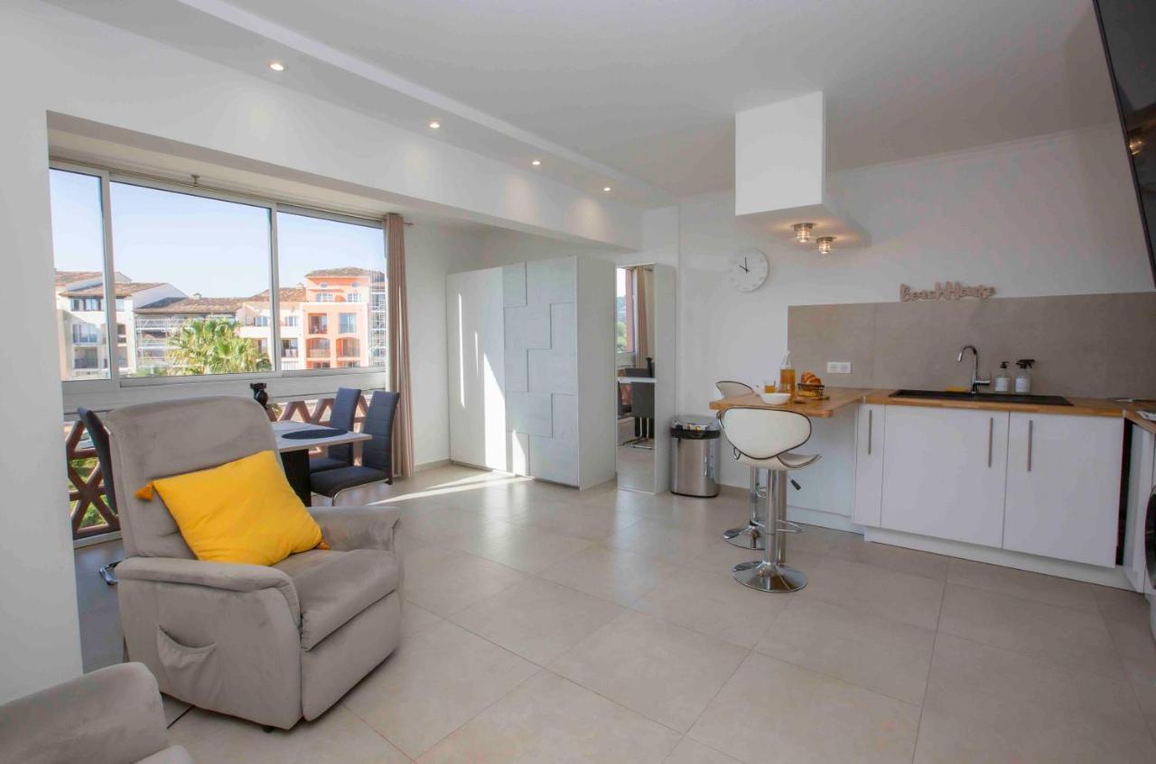 Beach Tropez, With View Gassin Exterior photo